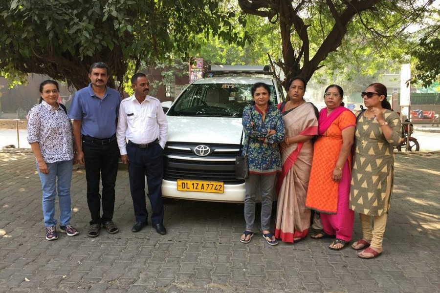 Innova Crysta Car On Rent in Delhi